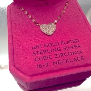 Beautiful heart necklace so pretty 🎉🎉❤️